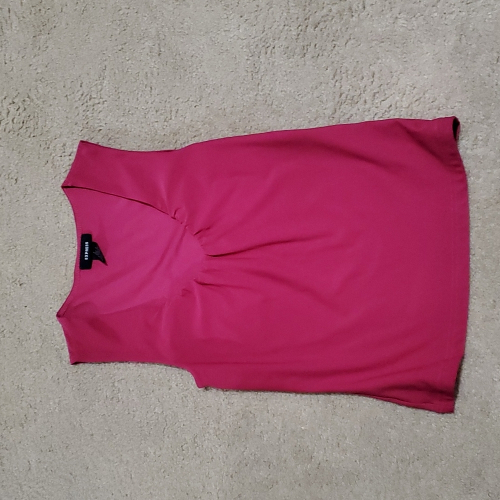 Pink tank top